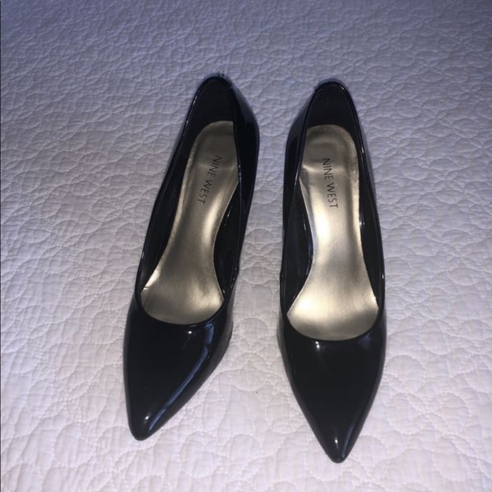 Nine West pumps